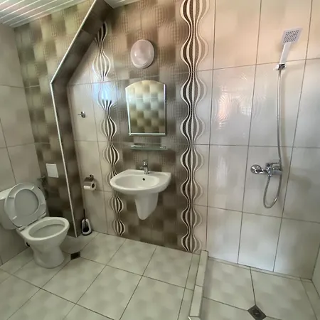 بيت ضيافة Napoli 2*