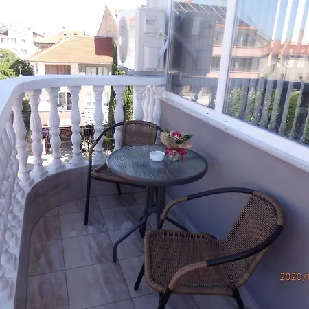 بيت ضيافة Napoli رافدا