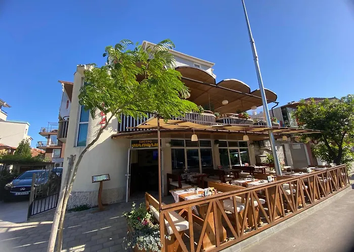 Casa de hóspedes Napoli Ravda